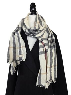 Burberry Neutral Check Wool and cashmere  Blend Scarf in Black, White & Camel